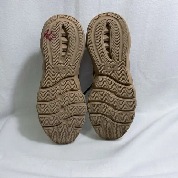 Madewell MWL Field Knit Dessert Dune Sneakers Athletic Shoes Women's Size 8 - Picture 9 of 10